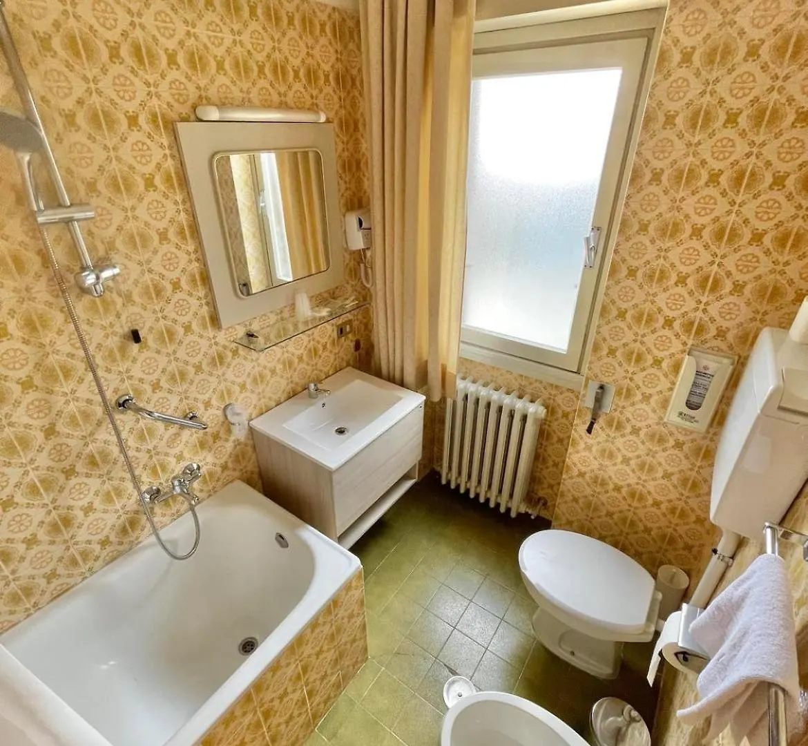 Hotel Ristorante La Sorgente Plesio Olaszország